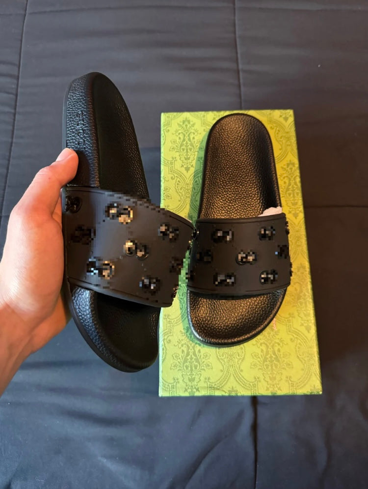 G Black Slides